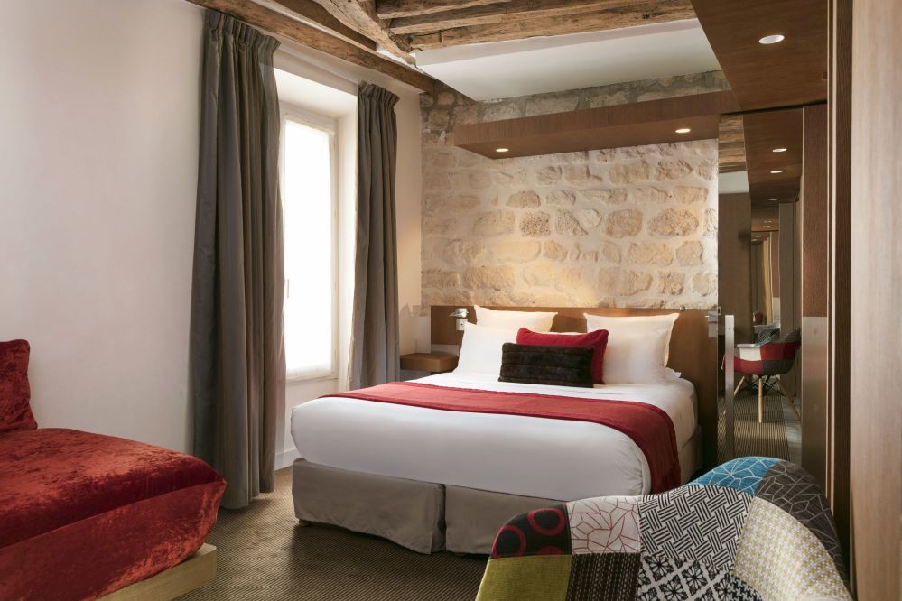 Select Hotel