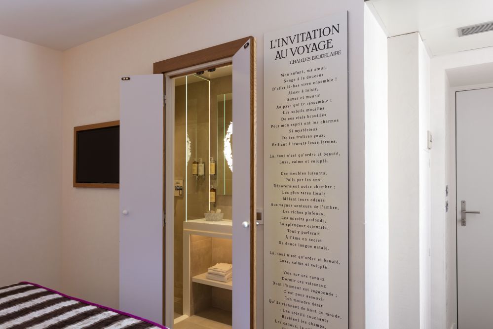 Select Hotel