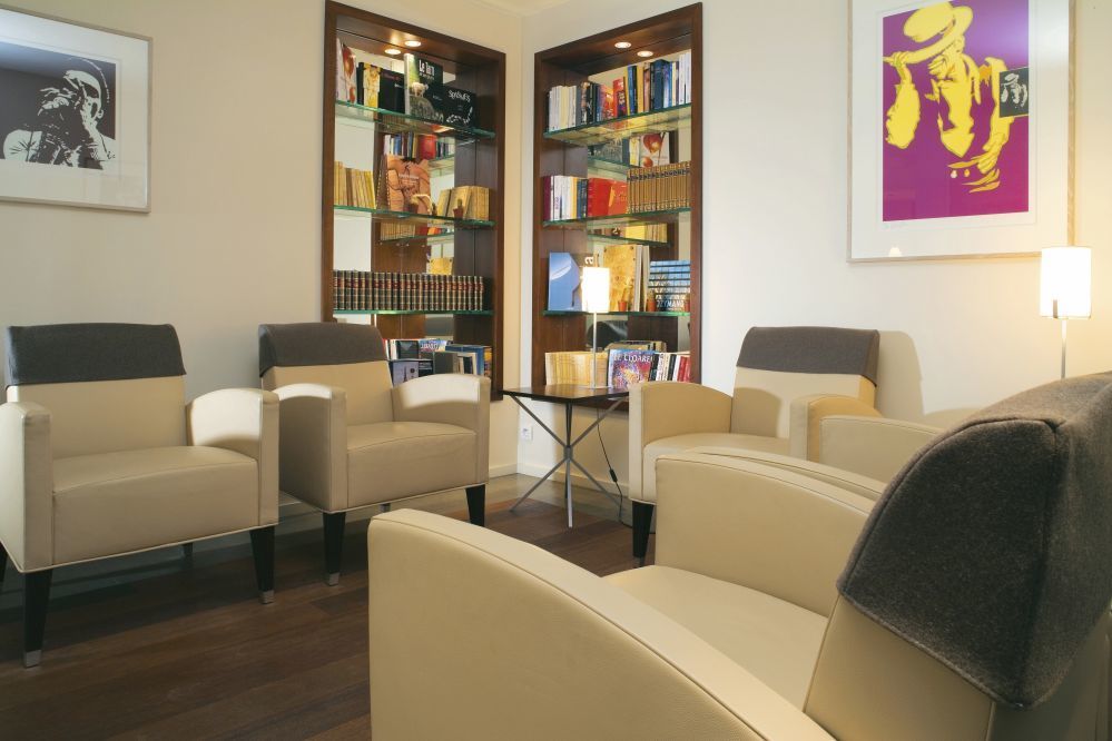 Select Hotel